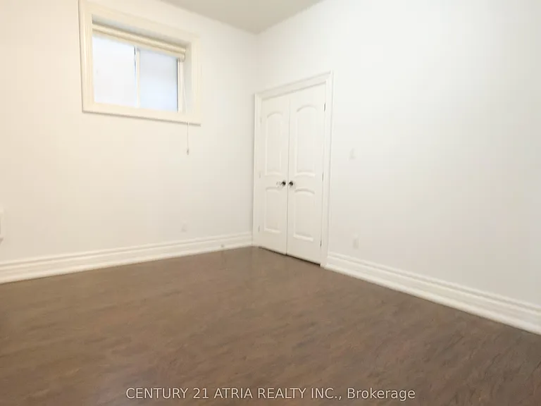 183 Ellerslie Ave #BASEMENT — Photo 8