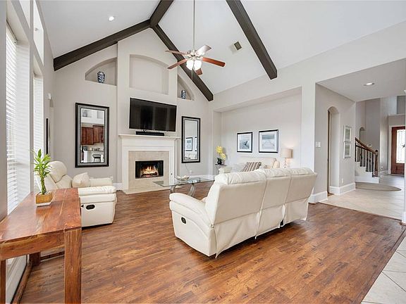 5th image of 26507 Richwood Oaks Drive