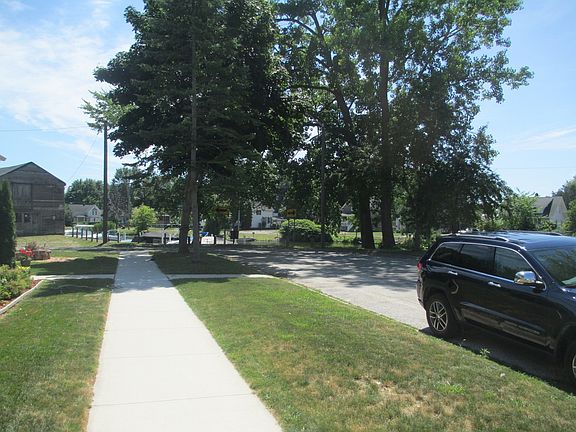 new side walks View of Bell