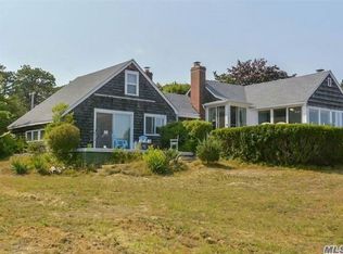 31 Rampasture Rd, Hampton Bays, NY 11946