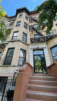 Rented by Doorway NYC, LLC | media 10