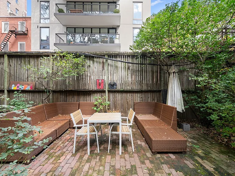 217 W 14th St #2REE — Photo 4