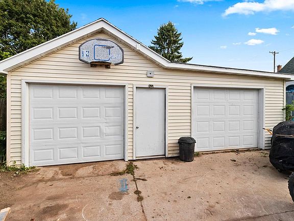 3rd image of 1606 20th STREET