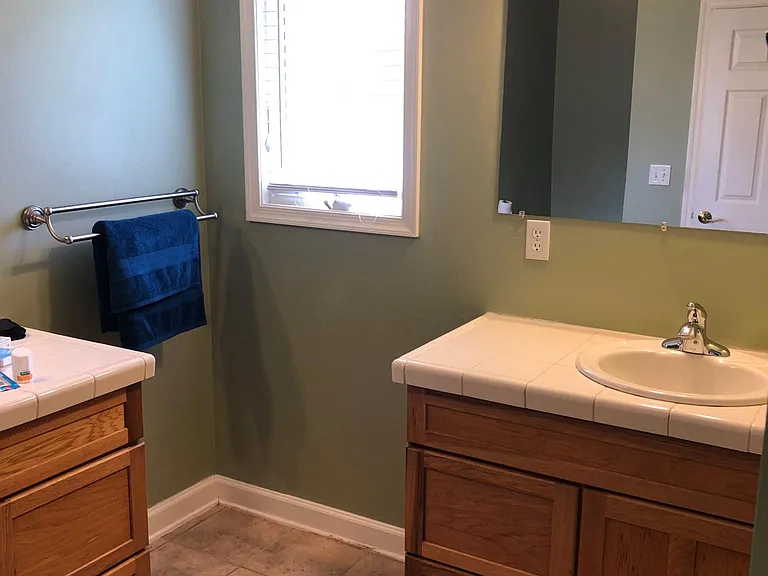 775 S Holmes Blvd — Photo 14