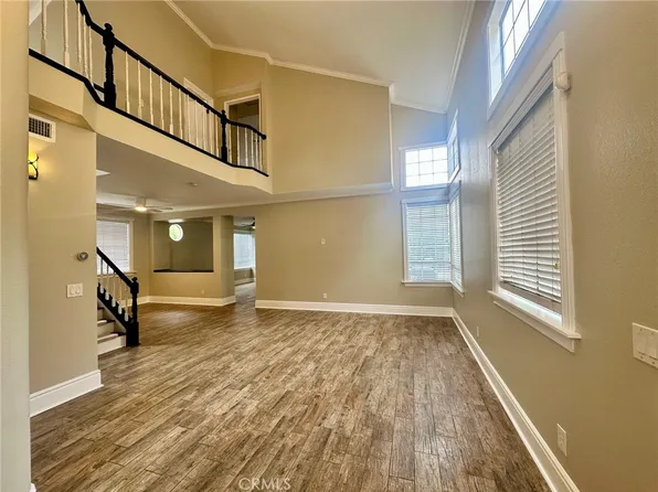 6 Aprilla, Irvine, CA 92614