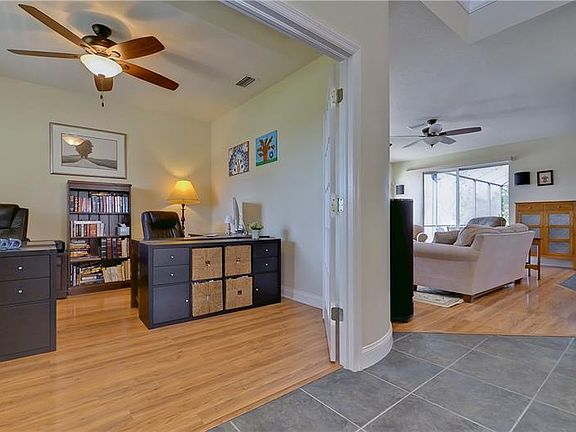 5th image of 1001 La Crescent Ct