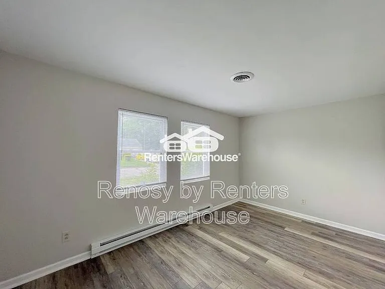 2912 Doris Ave — Photo 25