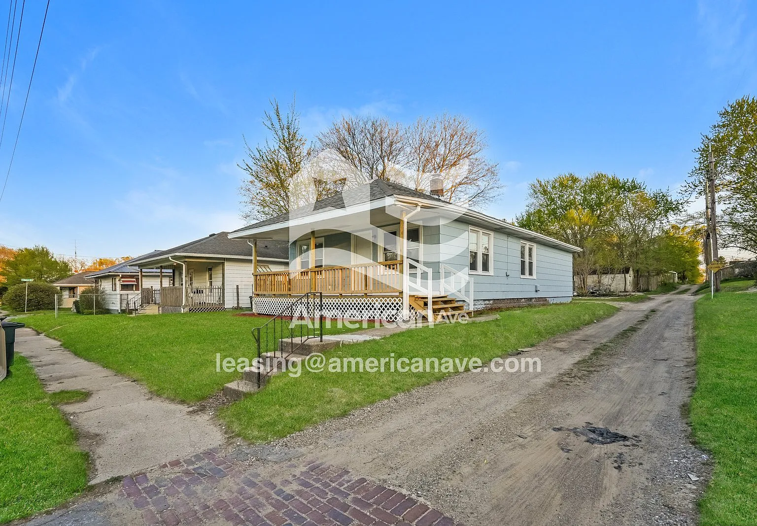 3 bed, 1.0 bath, 1000 sqft, $1,135 — Photo 2