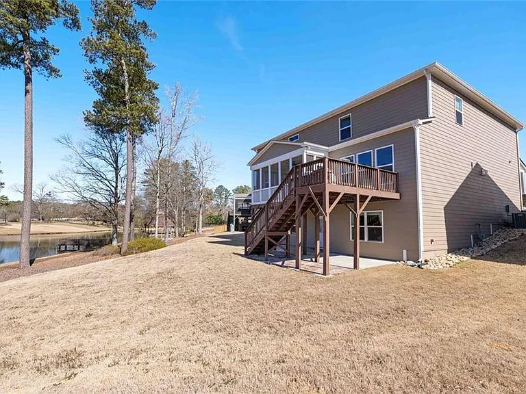 496 Spring View Dr — Photo 28