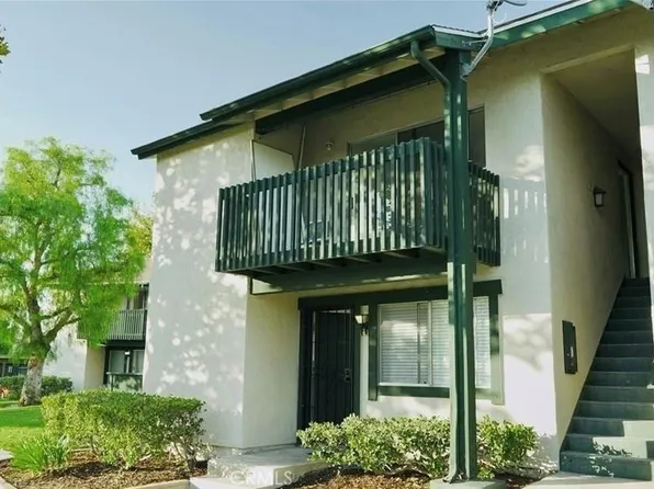 23232 Orange Ave, Lake Forest, CA 92630