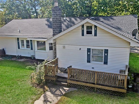 3rd image of 502 S Lakeshore Dr
