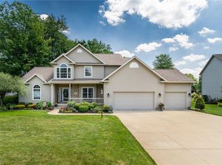 2836 Crows Nest Cir, Uniontown, OH