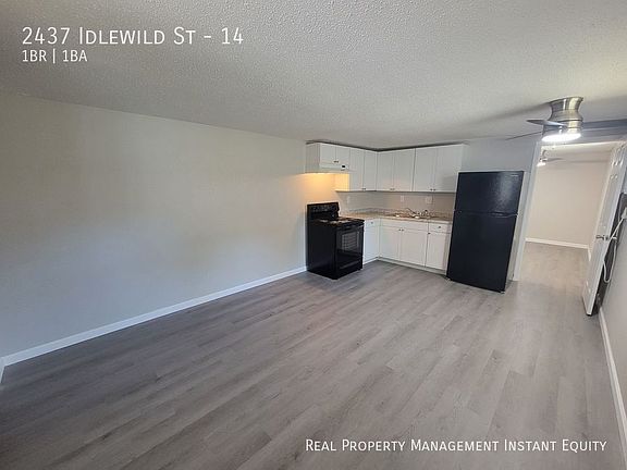 3rd image of 2437 Idlewild St #14