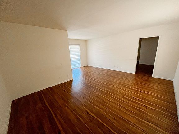 2nd image of 285 N Oakland Ave APT 19