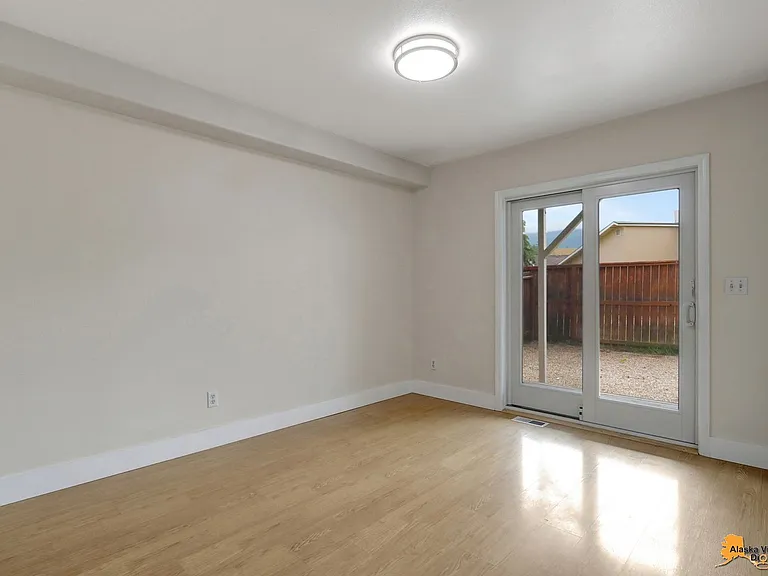 3838 Sycamore Loop — Photo 26