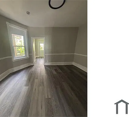 3 bed, 1050 sqft, $1,650 — Photo 3