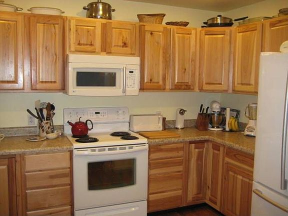 3rd image of 10814 Tahoma Dr
