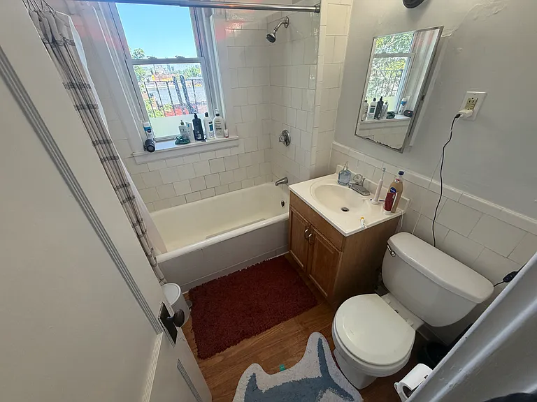 28 Quint Ave #41 — Photo 6