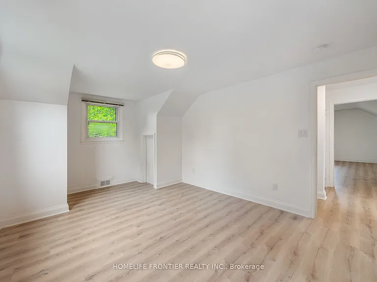 12 Gibson Ave #2 — Photo 16