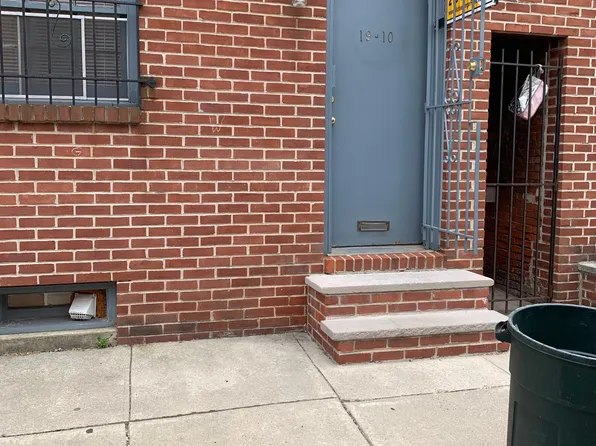 1910 Kater St, Philadelphia, PA 19146