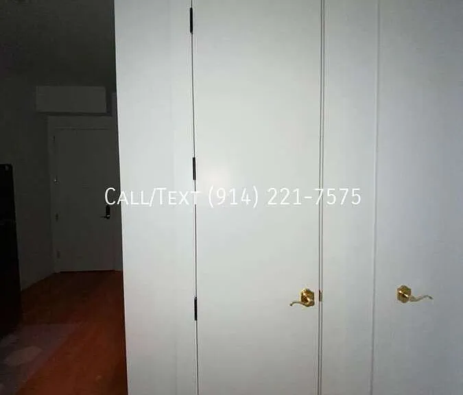 155 Elliott Ave — Photo 3