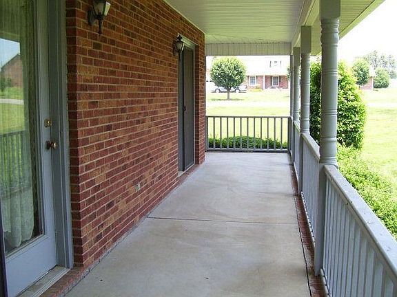 5th image of 103 Kimberly Ln