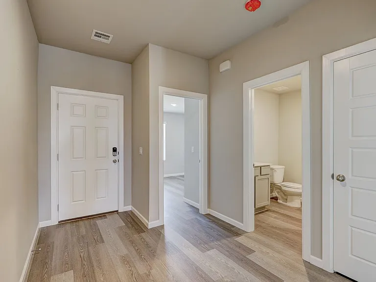 4109 Sara Park Dr — Photo 3