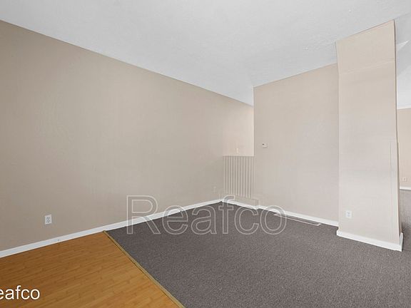 4th image of 946 E Rich St
