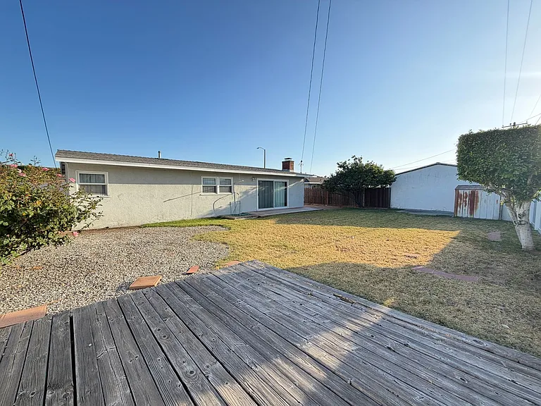 2033 E Garvey Ave N — Photo 5