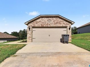 1120 Brookhaven Dr, Odenville, AL 35120