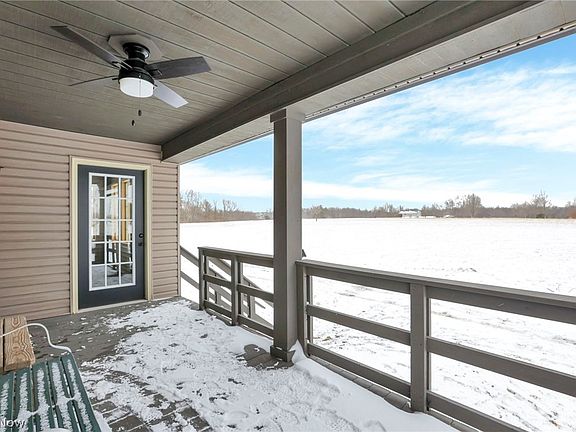 3rd image of 18010 Winterset Ln