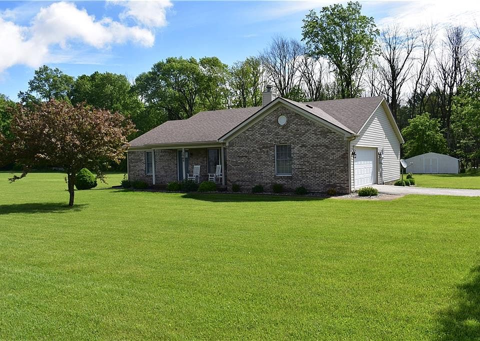 1st image of 2984 Antioch Ln