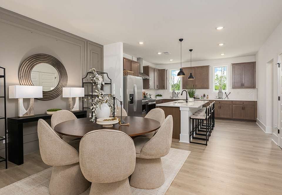1st image of 3433 Nectarine Ln