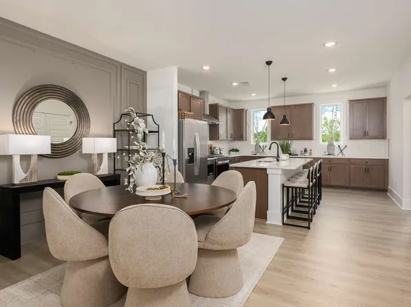 3433 Nectarine Ln, Peachtree Corners, GA 30092