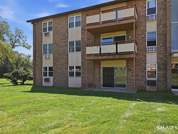 3rd image of 45 Jefferson Road #1-3