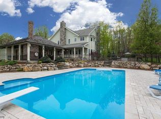 3 Lance Dr, Califon, NJ 07830