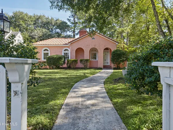 1411 Hawthorne Road, Wilmington, NC 28403