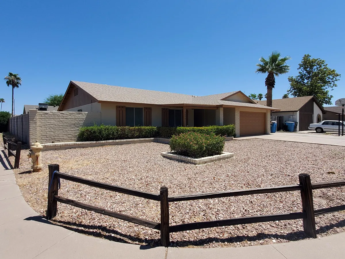 Building Photo - 4054 W Windrose Dr