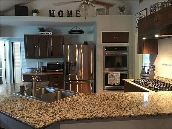 4th image of 11536 Hammond Dr