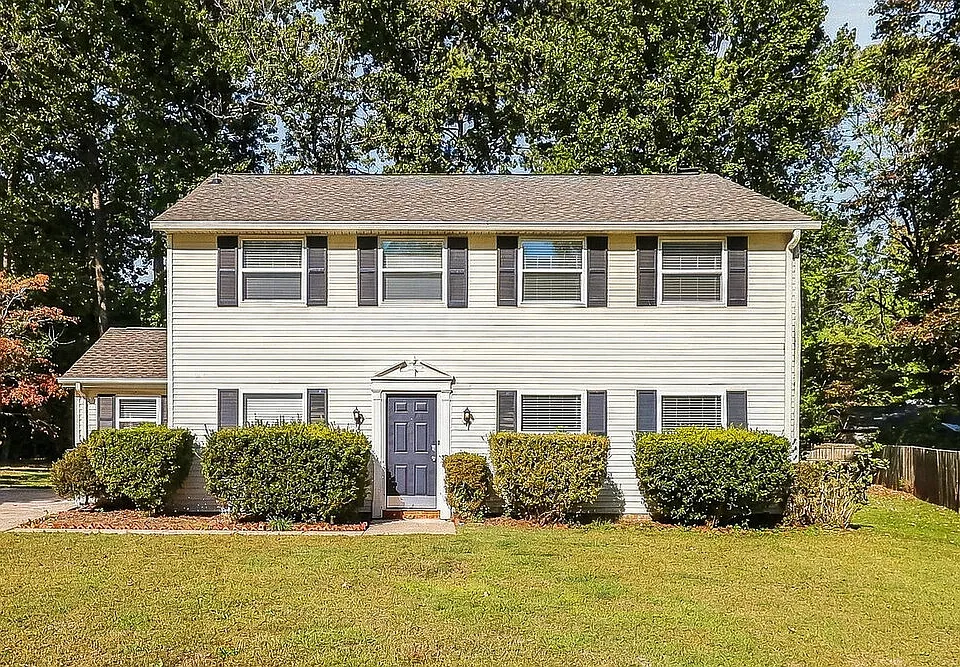 605 Bundy Cir