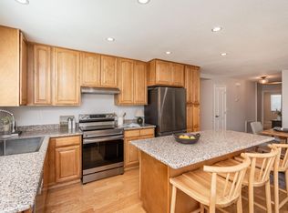 7250 Starflower Dr, Citrus Heights, CA 95621