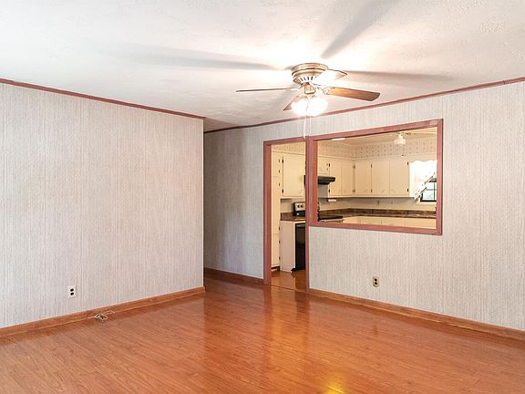 5th image of 1207 W Unity Rd