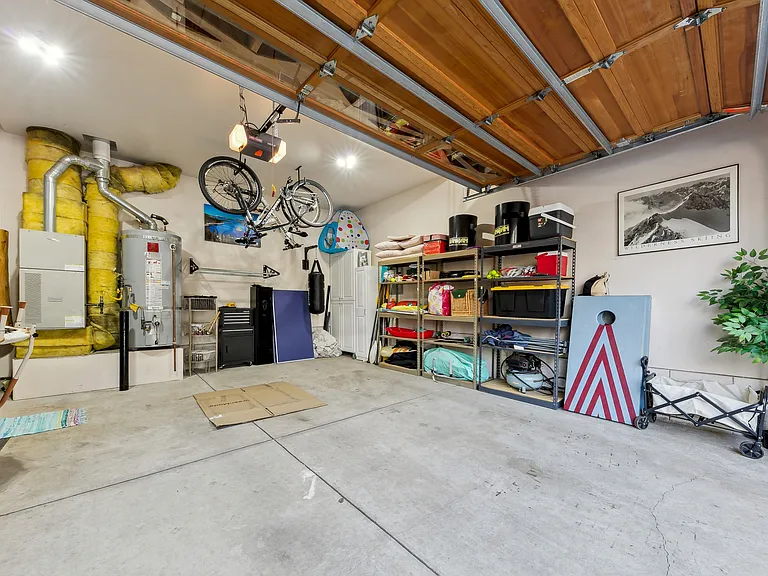 243 Pine St — Photo 46