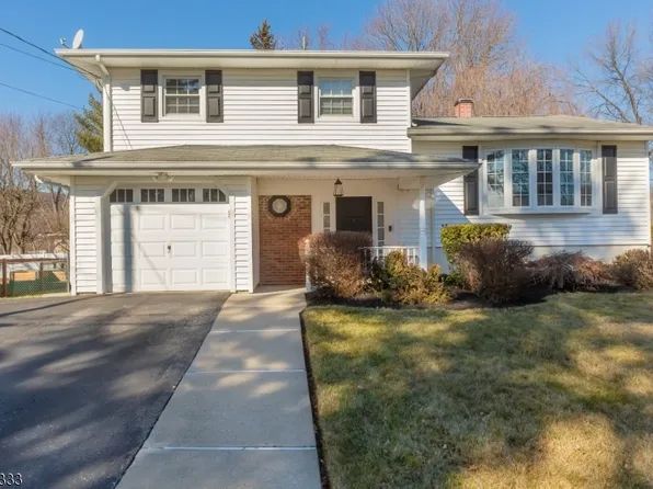 3 Fairmount Road, Mount Olive Twp., NJ 07836