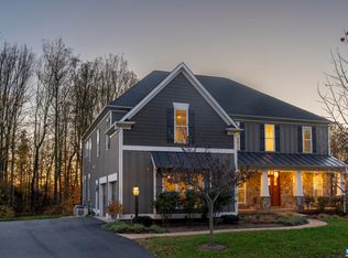 2282 Hyland Ridge Dr, Charlottesville, VA 22911