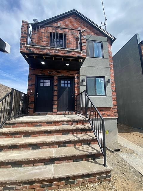 1st image of 121-09 195th Street
