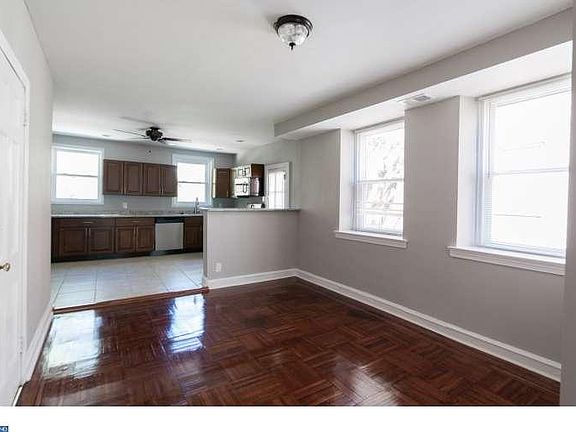 5th image of 2218 Bryn Mawr Ave