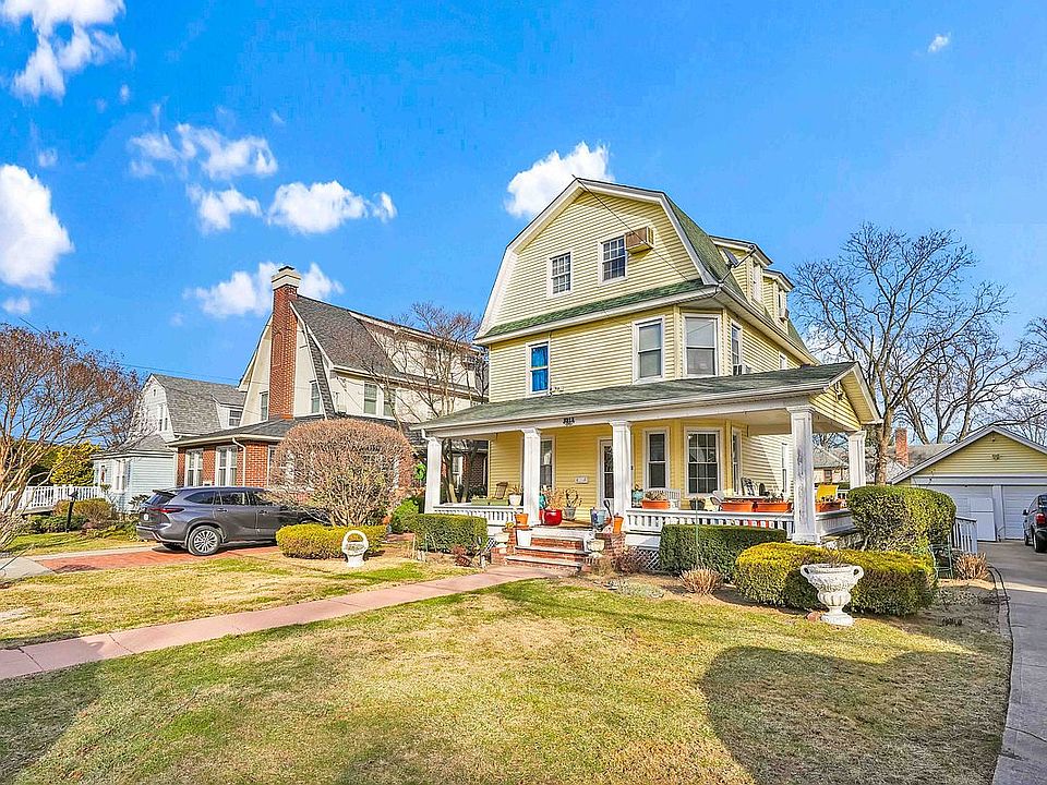 3913 219th St, Flushing, NY 11361 | MLS #S1749553 | Zillow