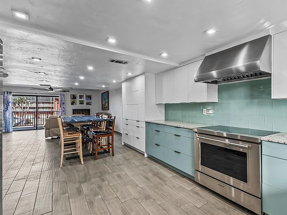 4th image of 2289 Surf Rd Unit C-3