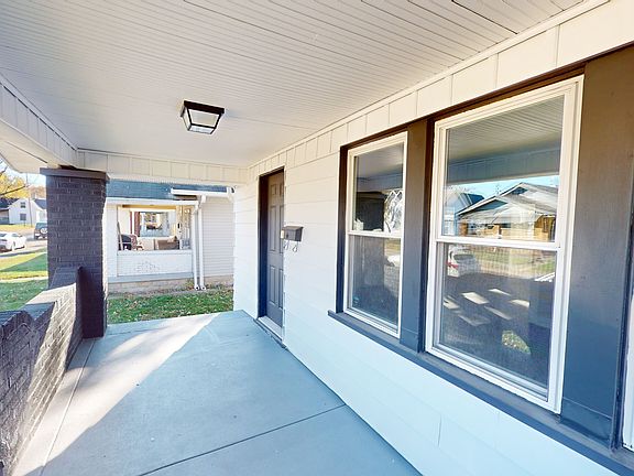 5th image of 42 S Belleview Pl